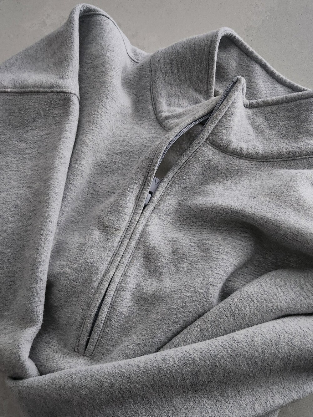 Aritzia Cozy Fleece Boyfriend 1/2 Zip up in Heather Chrome (grey)- Brand New